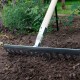 Rastrillo para mantenimiento jardín