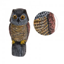 Buho con cabeza giratoria espantapájaros