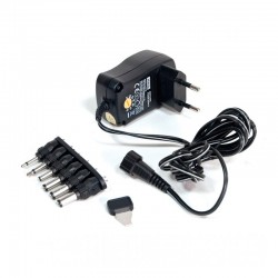 Alimentador c/selector de voltaje 3-12V