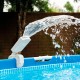 Cascada de luz LED multicolor piscina