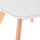 Silla de comedor de madera con acolchado blanco Baya