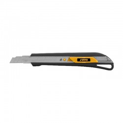 Cutter reforzado con cuchilla de acero SK5 9mm