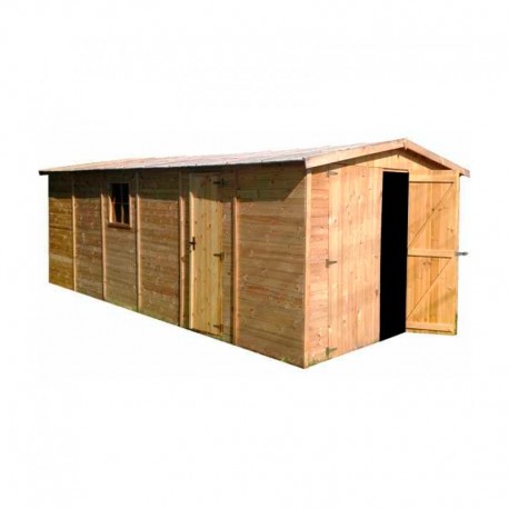 Garaje de madera de pino Mikhail Gardiun 16,77m2 / 19,95m2