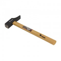 Martillo carpintero de hierro con mango de madera