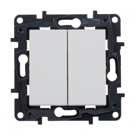 Conmutador doble empotrable Niloe Step Legrand