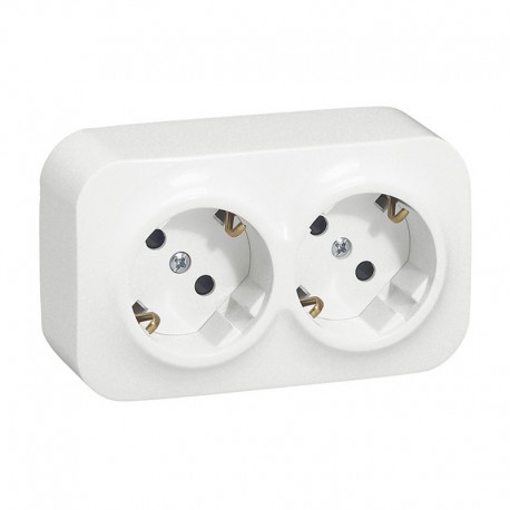 Base de enchufe doble blanco de superficie 2P + TT 16A IP21 Forix