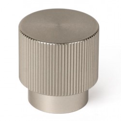 Pomo aluminio estriado 26mm 2uds